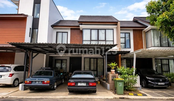 Beautiful House in Cinere Elite Complex, Survey Soon!