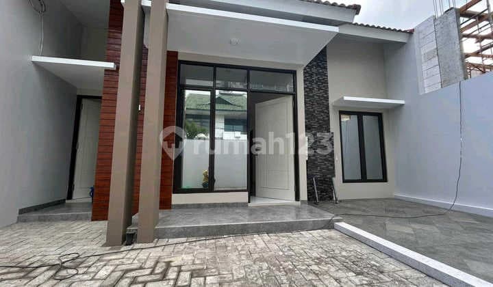 Dijual Rumah Kencanasari Timur Dukuh Pakis Surabaya Ron.a2784