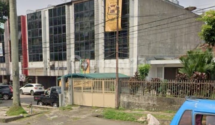 3-Storey Commercial Adjoined Shophouse SHM Siliwangi Street Near City Center