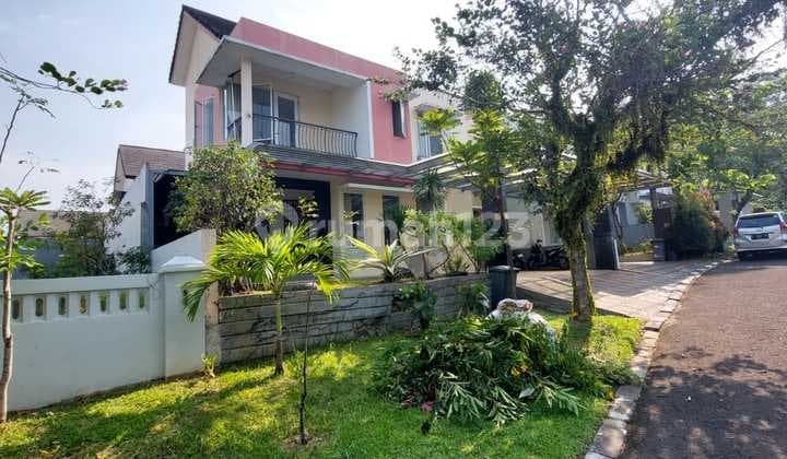 Rumah 2 Lantai SHM di Lavanoisse Sentul City View Gunung