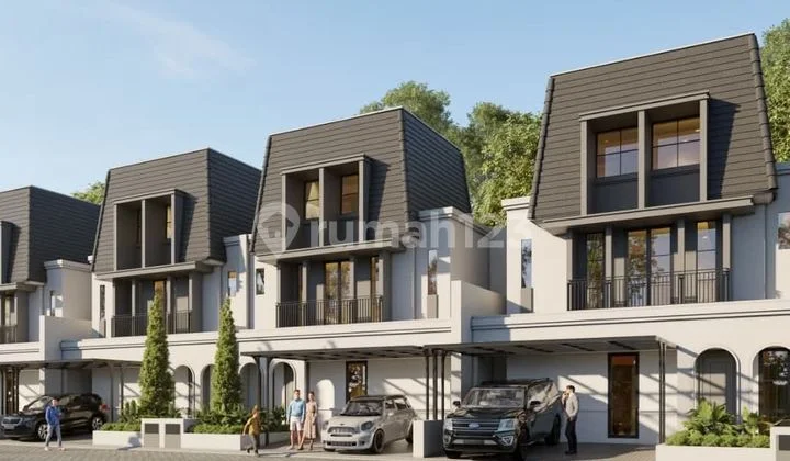 House in East Jakarta, Strategic Access Near Toll Road and Airport