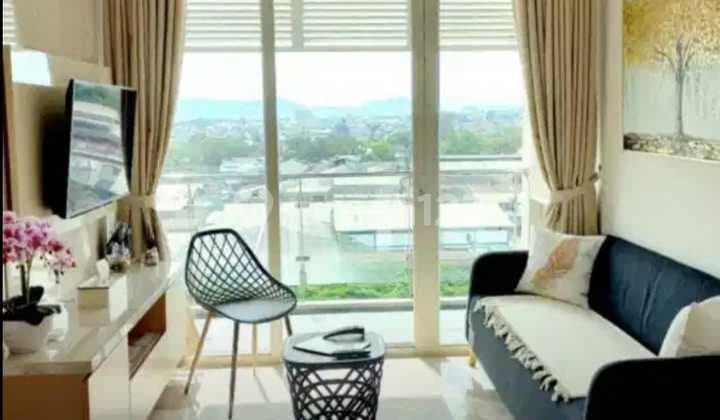 Jual Cepat Apartemen Luxury 2Br Full Furnished Lantai Rendah Harga Termurah di Landmark Residence