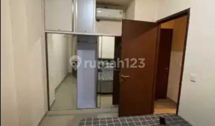 Jual Cepat Apartemen Furnished di Sudirman Suite Lantai Rendah Dekat Bandara Husein