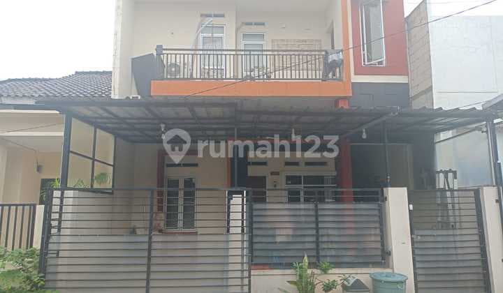 Rumah Siap Huni Dalam Komplek 2 Lantai di Cilodong Depok