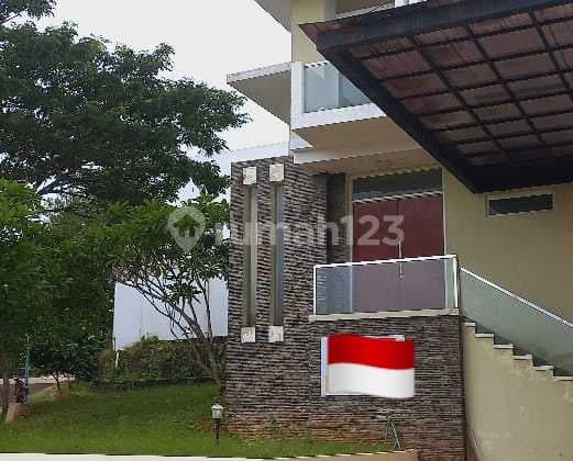 Rumah Hook Asri Siap Huni 2 Lt Di Perumahan Modern Hill