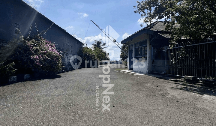 Raya Gilang Selatan Taman Sidoarjo