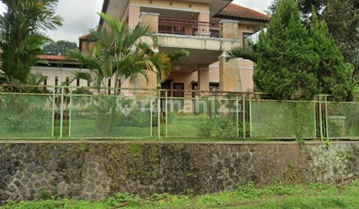 Villa Puncak Prigen Pasuruan Jawa Timur