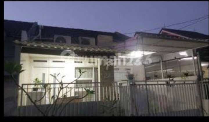 Dijual Cepat Rumah bagus sudah renovasi 1,5 lantai di Nusaloka BSD, Tangerang Selatan