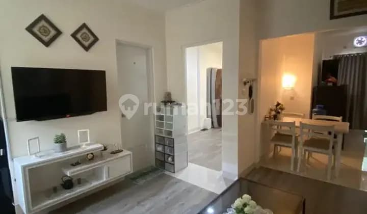 Dijual Cepat Rumah 2 Lantai di Cluster Martinez Gading Serpong, Tangerang