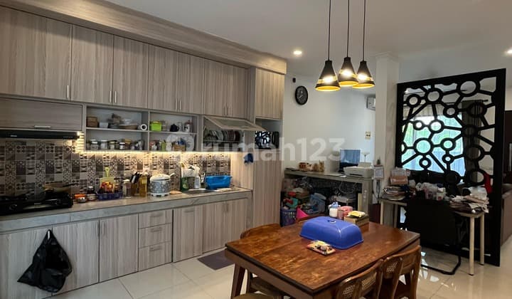 Dijual Cepat Rumah Sudah Renovasi di Prestigia Eminent BSD City, Tangerang Selatan
