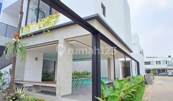 Rumah Minimalis Furnished 2 Lantai di Favoury House Dekat Taman Tekno BSD, Tangerang