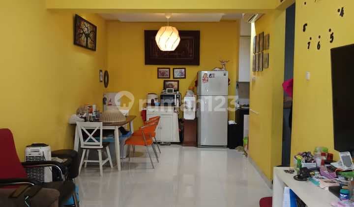 Dijual Cepat Rumah 2,5 Lantai di Boston Gading Serpong, Tangerang