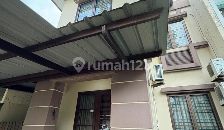 Jual Cepat! Rumah Cantik 2 Lantai Siap Huni Dekat Stasiun Rawabuntu di BSD Delatinos, Tangerang