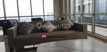 Penthouse 2 Bedroom Apartment in Branz Tb Simatupang Jakarta