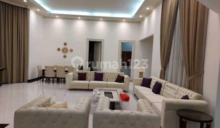 Luxury House for Rent Suitable for Embassy in Patra Kuningan