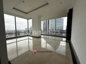 Disewakan Apartemen 4 BR LUXURY di Rafless Residence,Kuningan,Jakarta