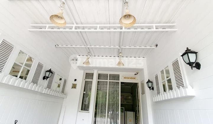 Beautiful Neat House Fully Furnished SHM 4x12 2BR Katamaran Beautiful PIK