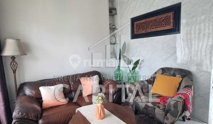 Rumah dengan Posisi Hook yang Strategis di tatar Jingganagara Kota Baru Parahyangan