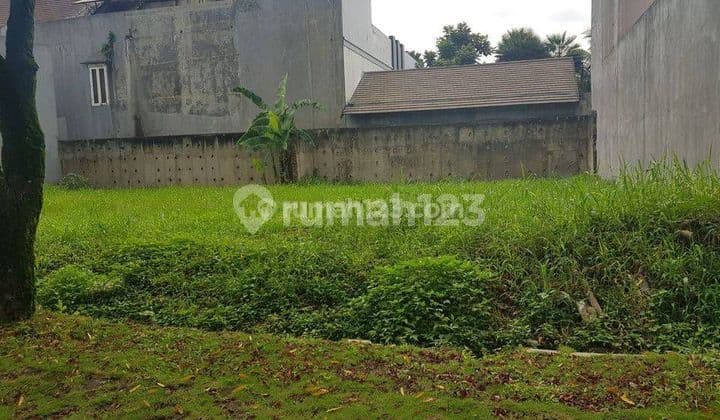 Tanah Luas dan Lebar Siap Bangun LT 286 M² di Batununggal Elok