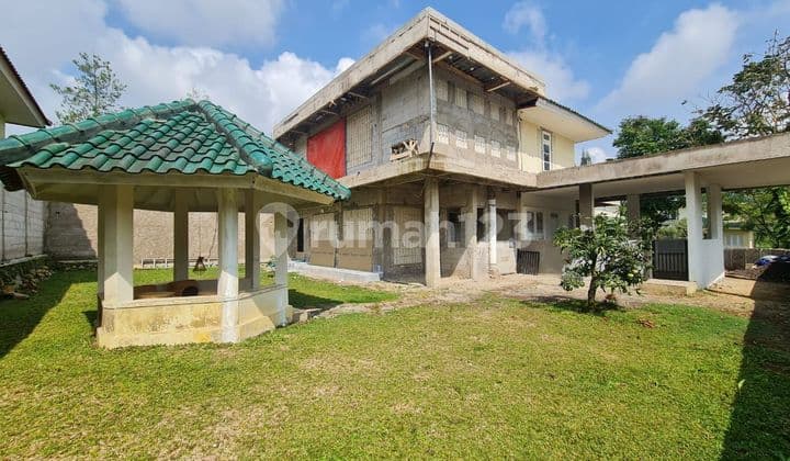 Rumah 2 Lantai Shm Dalam Komplek Puncak Resort