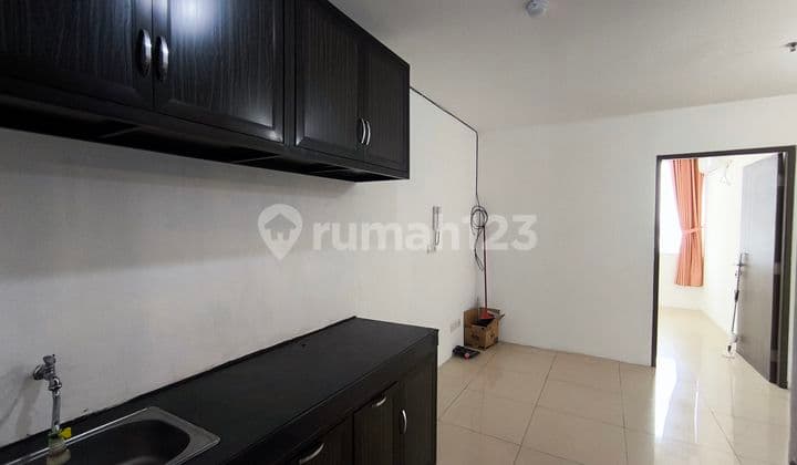 Apartemen Pasar Baru Mansion 2 Kamar Tidur Unfurnished Bagus