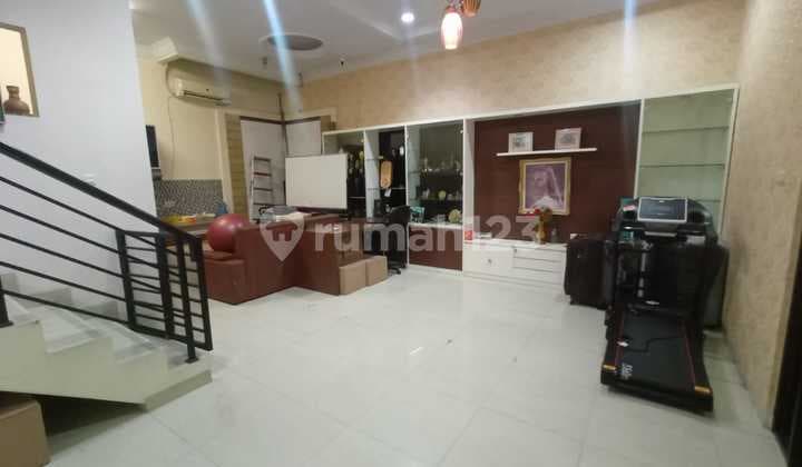 Rumah di Lokasi Strategis 8X17 2,5Lt di Nias Kelapa Gading