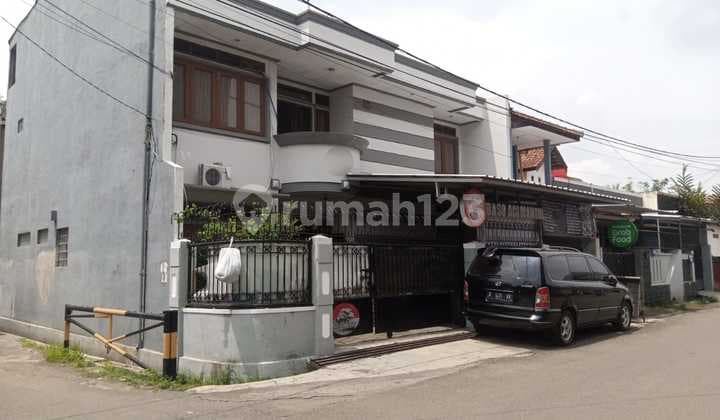 Rumah Kopo Permai siap huni 2 Lantai SHM Bagus hadap Utara