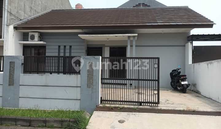 Rumah taman kopo indah 3 , Strategis Dekat tol, RS , Sekolah.