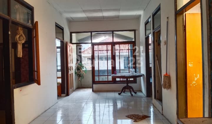 Rumah 2 Lantai Dekat Universitas Maranatha Strategis