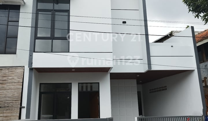 Rumah Baru Cantik Dan Nyaman Di Leuwisari Mainroad, Bandung