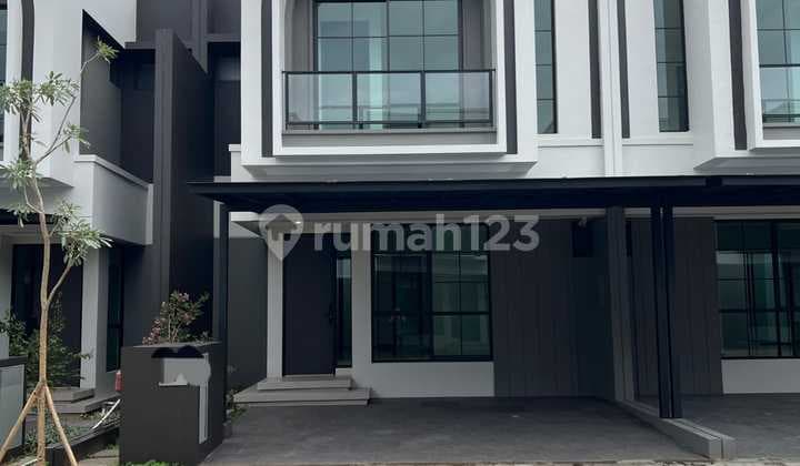 Disewakan Rumah Baru Serah Terima Hiera Bsd City, Semi Furnish