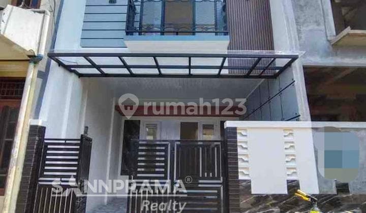 Rumah 2 Lantai Perumnas Beji -Frylin SHM