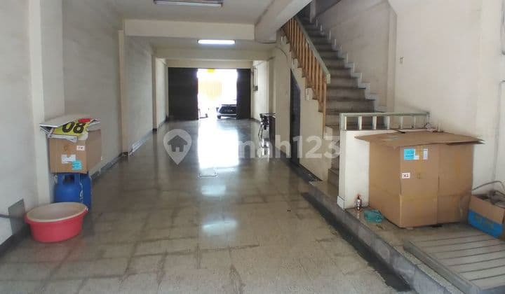 Di Jual Ruko Harga Bersahabat, Strategis Jurnatan Semarang Tengah