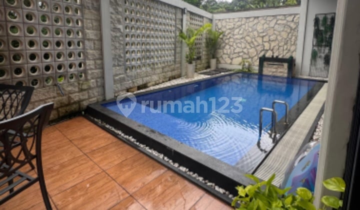 Dijual Rumah Baru + Kolam Renang Jl. Kolonel Sugiarto Semarang