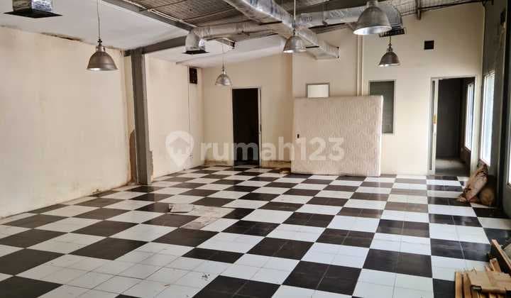 Strategic SHM Commercial Space in Gandaria, South Jakarta