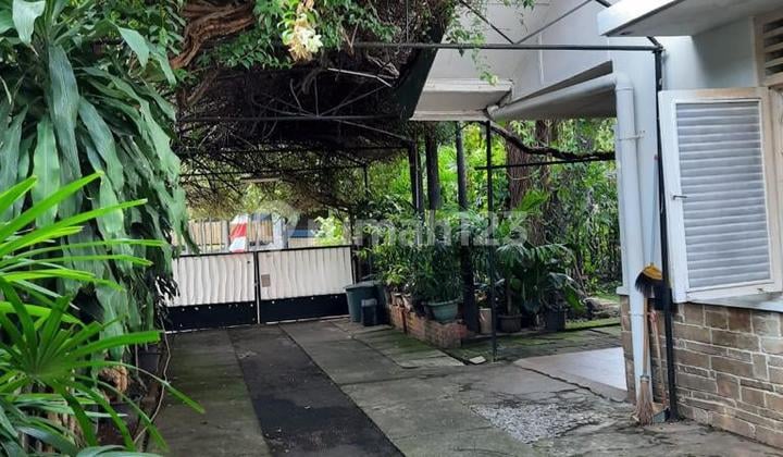 Rumah Dekat MRT di Darmawangsa Jaksel