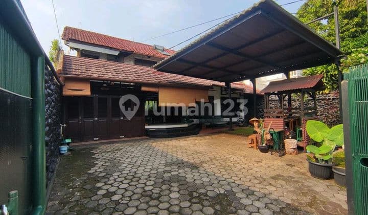 2-Story Lebak Bulus House, Strategic Location