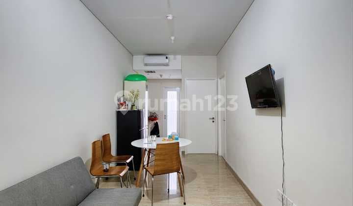 Jual Apartemen Podomoro Lexington 2 BR Furnish Jalan Putri Hijau