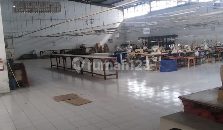 Gudang Luas Akses Container Di Sayap Holis Dekat Tol Pasirkoja Kec Bandung Kulon