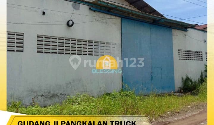 Warehouse for Sale at Genuk Truck Base, SHM 550 m, Good Condition