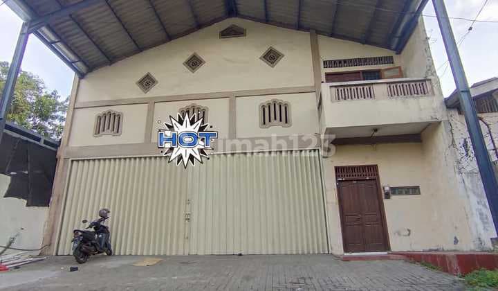 Disewakan Gudang Disawojajar 300M Bagus
