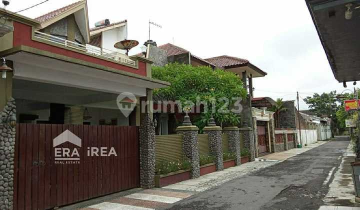 Rumah mewah area Jl. Joko Tingkir Laweyan Solo