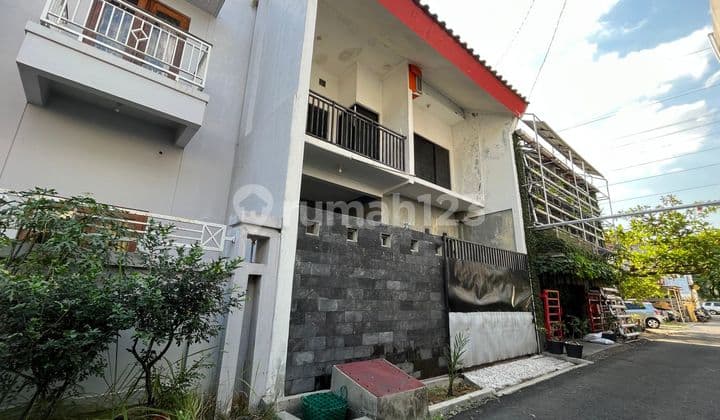 Rumah 3 lantai area kampus UMS karangasem Laweyan Solo