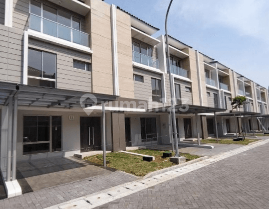 Harmony Golf Island Pantai Indah Kapuk Cluster House 6X12.5