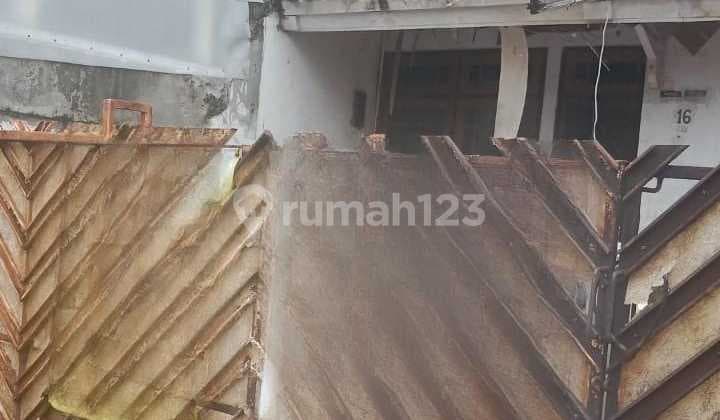 Dijual Rumah Tua Hitung Tanah Kelapa Gading di Jakarta Utara
