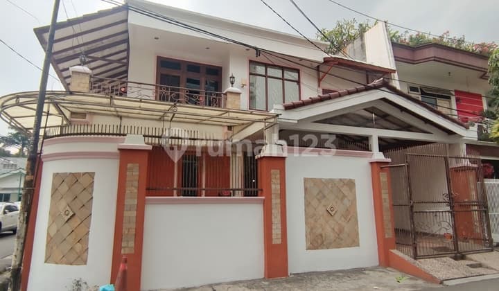 Rumah Tanjung Duren Posisi Hook Siap Pakai Jakarta Barat