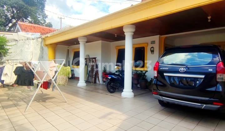 Kemanggisan House Size 11x20 West Jakarta