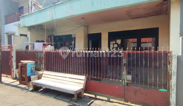 Rumah Kos Grogol Dekat Pasar dan Kampus Trisakti Jakarta Barat