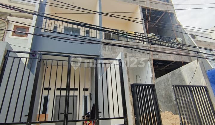 Rumah Duri Kepa Bangunan Baru Dekat Tanjung Duren Jakarta Barat