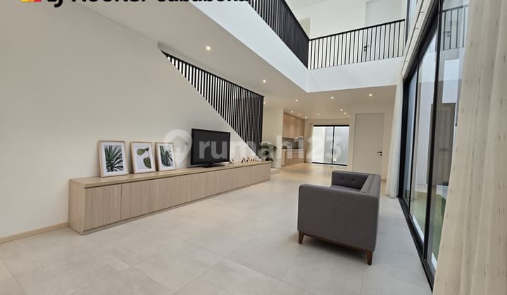 Dijual Rumah Mewah 2 Lantai Lokasi Strategis Dan Asri Lippo Cikarang